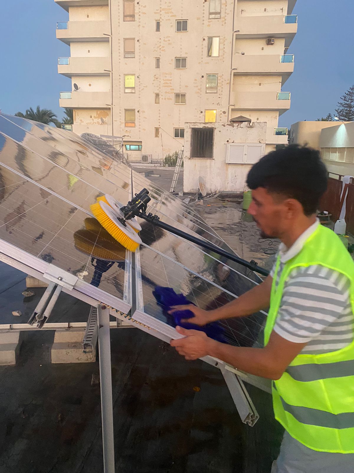 Site résidentiel urbain — Sousse · 2025 — Cleanoov, nettoyage de panneaux solaires en Tunisie